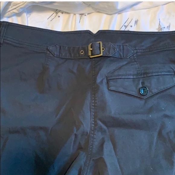 Authentic Burberry sz 4 Dark Navy/black Shorts - Picture 3 of 6